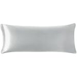 Le confort ultime avec un traversin en soie : l'accessoire indispensable pour compléter votre style