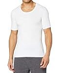 Top 5 Maillots de Corps Blancs pour Hommes : Parfaits Accessoires de Mode à Associer avec les Meilleures Chaussures pour Femmes