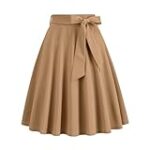 Les meilleures chaussures pour femmes à porter avec une jupe en velours beige