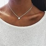 Les meilleurs colliers étoile ras de cou pour accessoiriser vos tenues de mode vacances