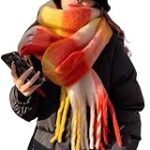 Les Plus Belles Écharpes à Franges : Accessoires Incontournables pour Compléter Votre Tenue Fashion