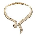 Collier Medusa : le parfait accessoire pour sublimer vos tenues !